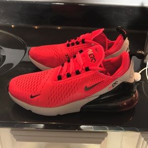Men’s Nike Air 270